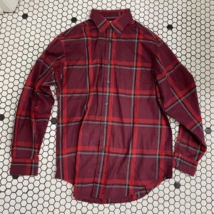 Turnbury button Down Shirt size medium